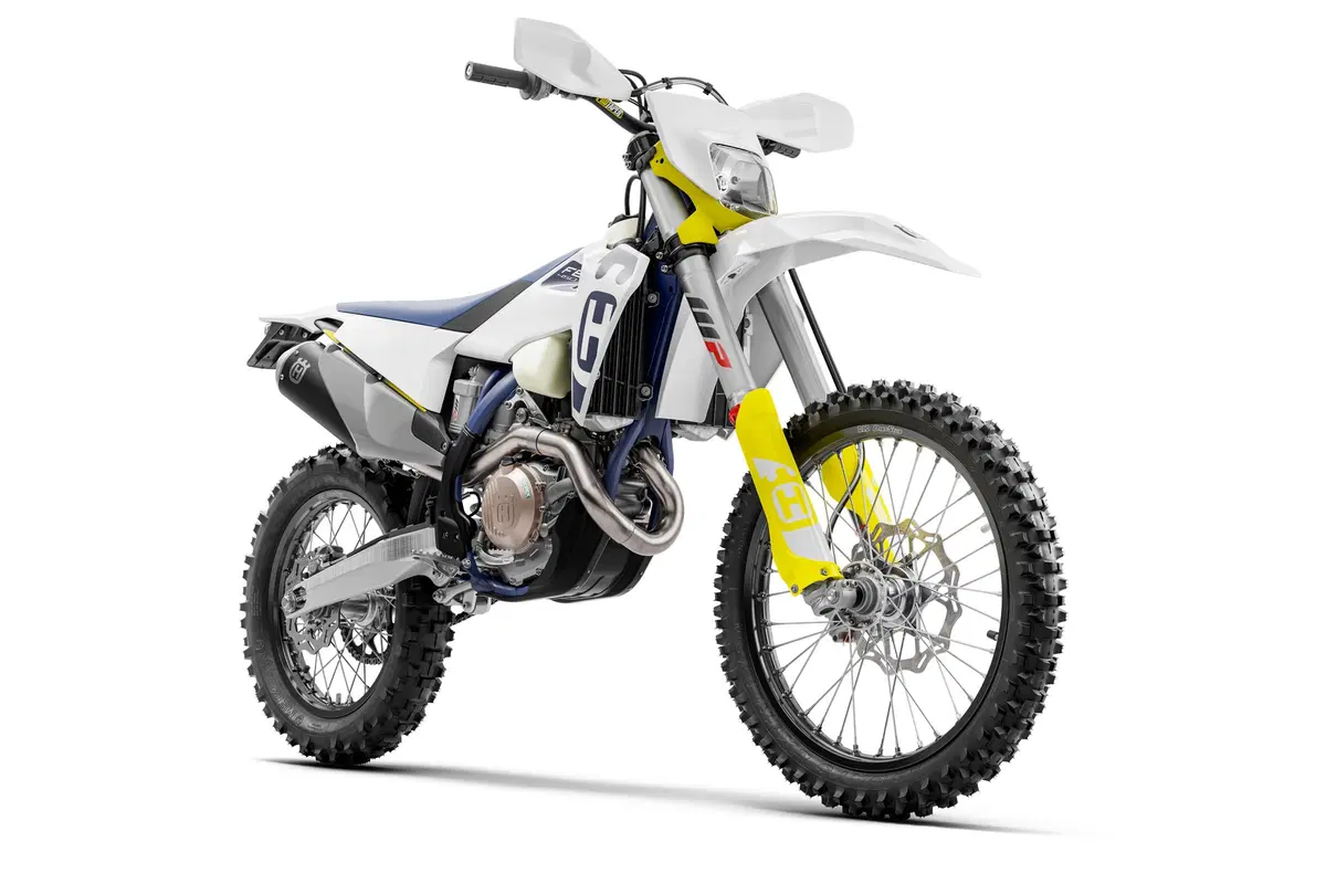 Husqvarna Enduro FE e TE 2020: novità tecniche e arriva la 150 a iniezione (17)