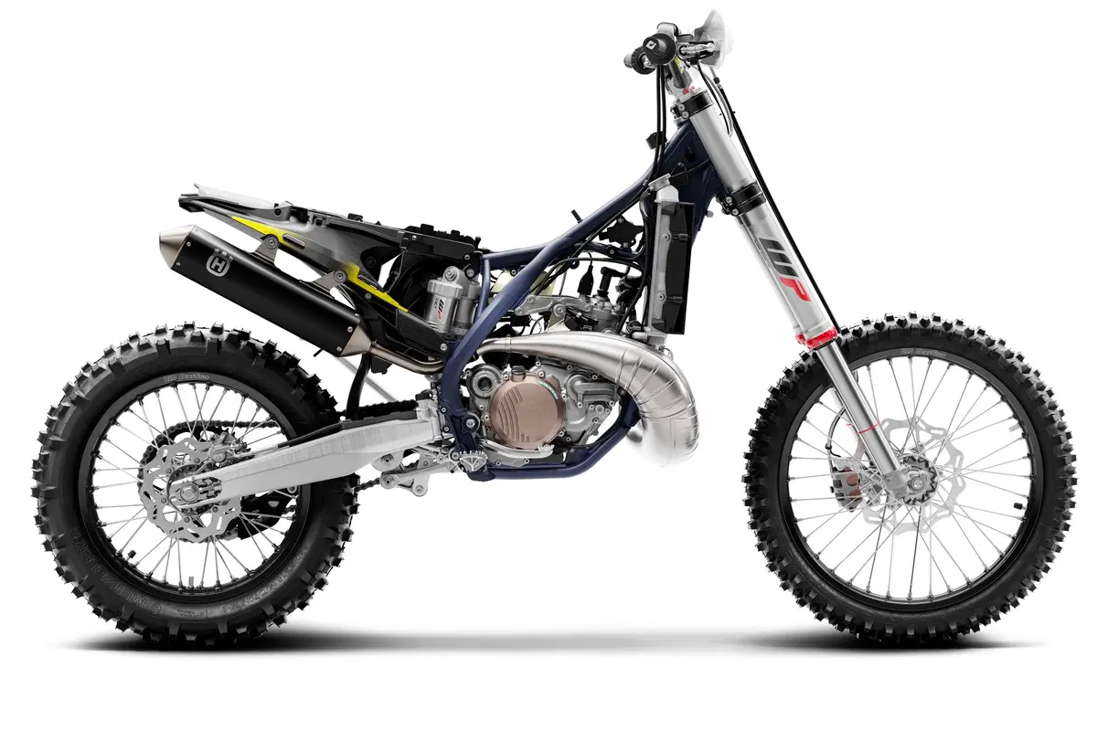 Husqvarna Enduro FE e TE 2020: novità tecniche e arriva la 150 a iniezione (28)