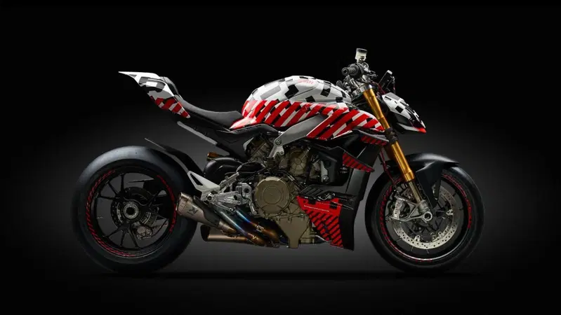 Ducati Streetfighter V4: ecco il prototipo per la Pikes Peak