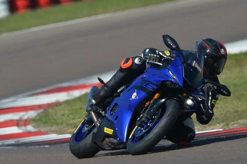 La Yamaha YZF-R6