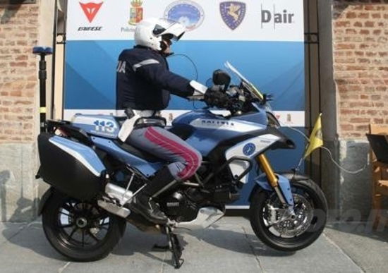 Dainese e Polizia insieme al Giro D'Italia