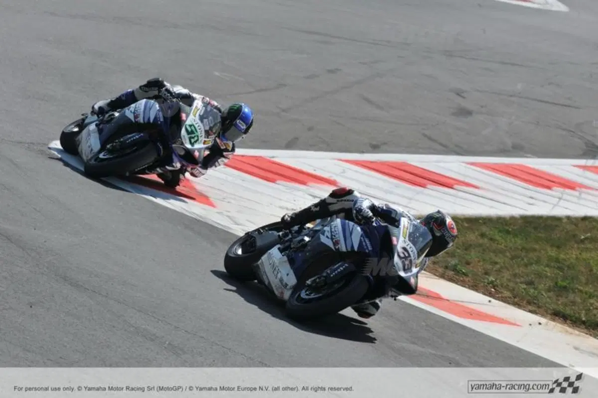Tripletta Yamaha a Monza (4)