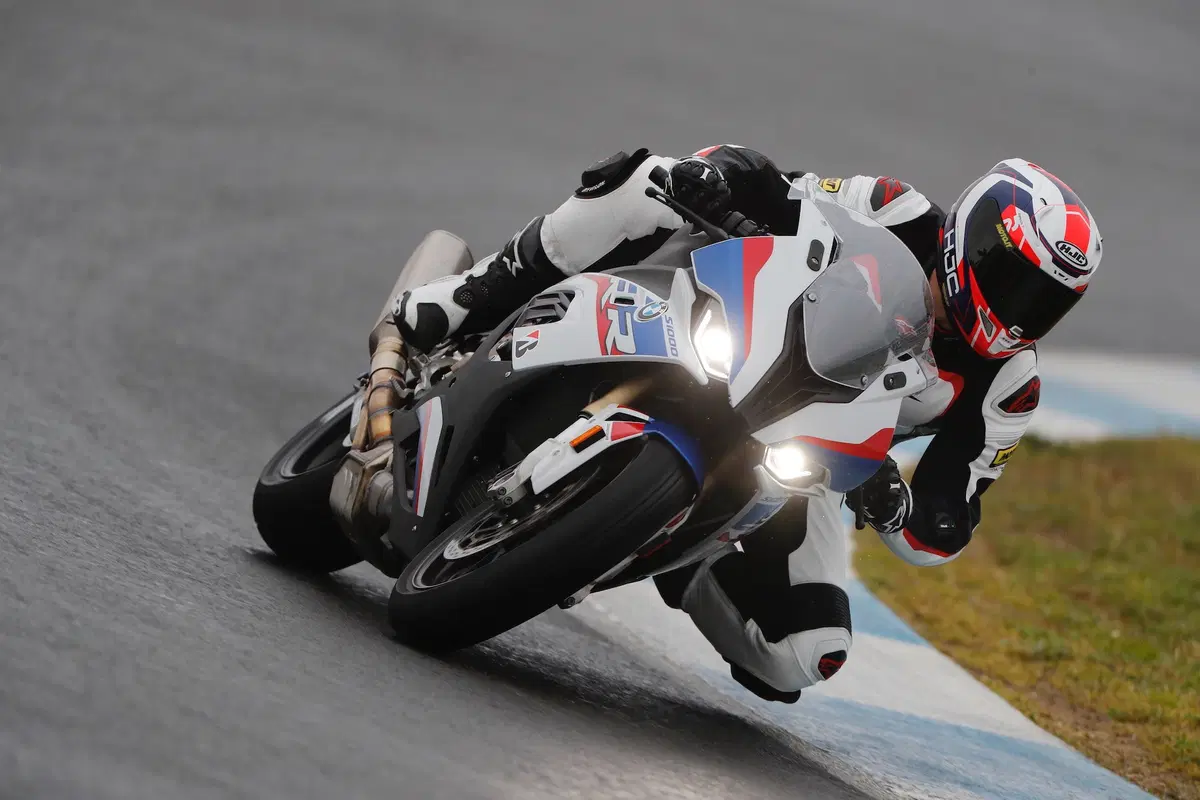 BMW S1000RR: tutto quello che c'&egrave; da sapere