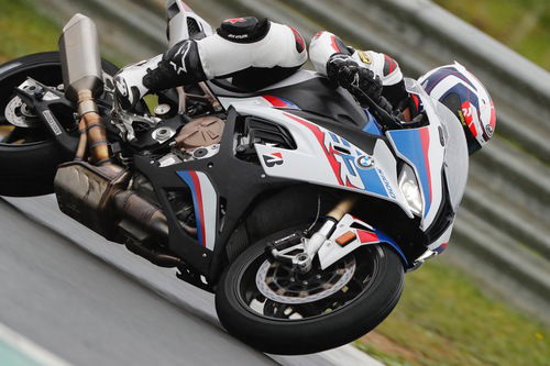 BMW S1000RR: tutto quello che c'è da sapere (4)