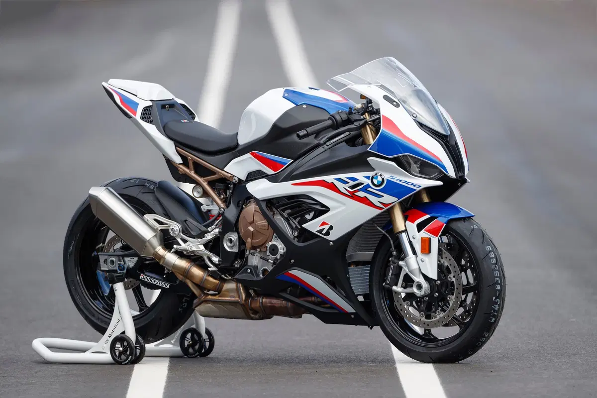 BMW S1000RR: tutto quello che c'è da sapere (26)
