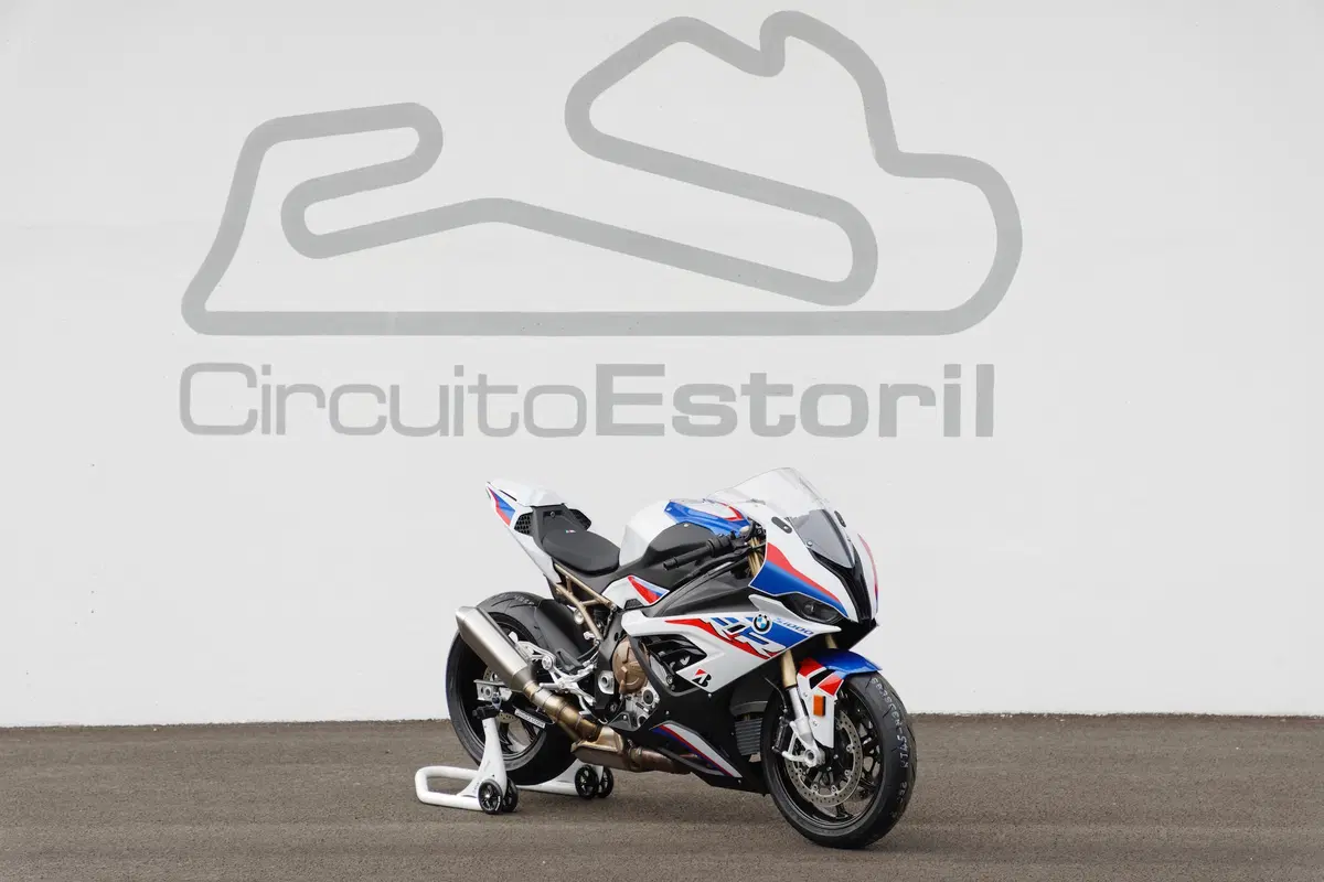 BMW S1000RR: tutto quello che c'è da sapere (37)