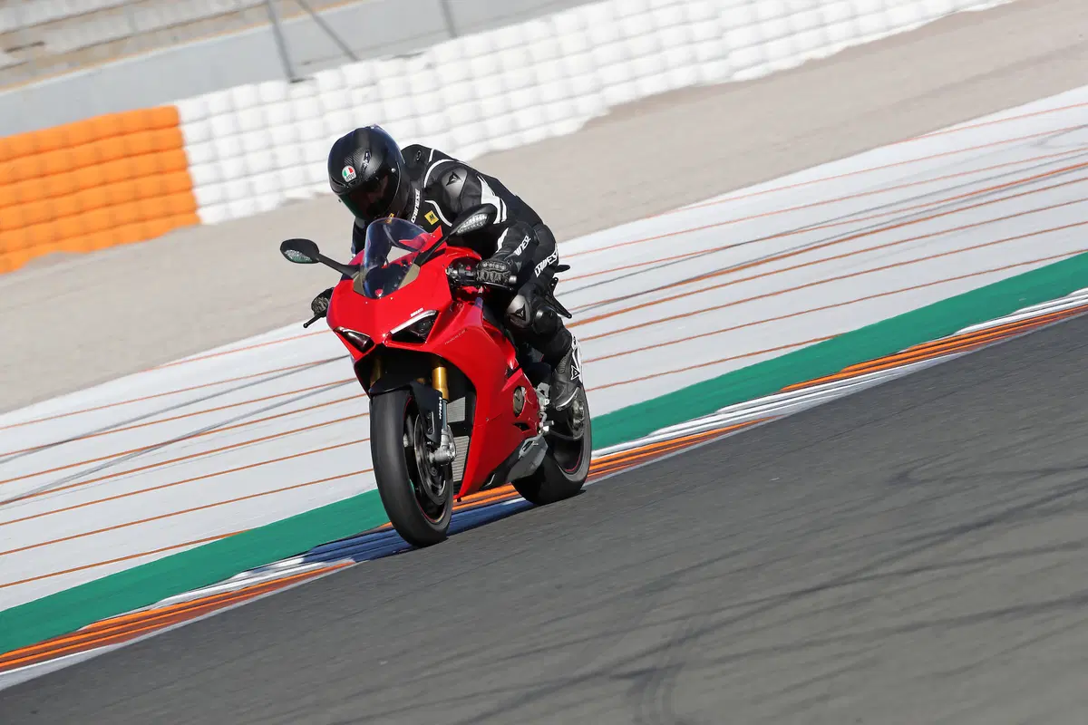 Ducati Panigale V4. La MotoGP targata (7)