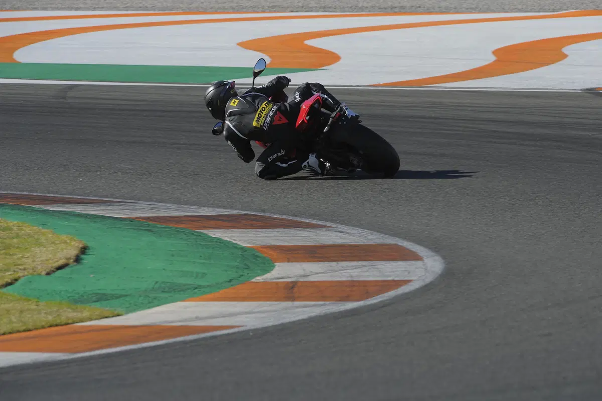 Ducati Panigale V4. La MotoGP targata (8)