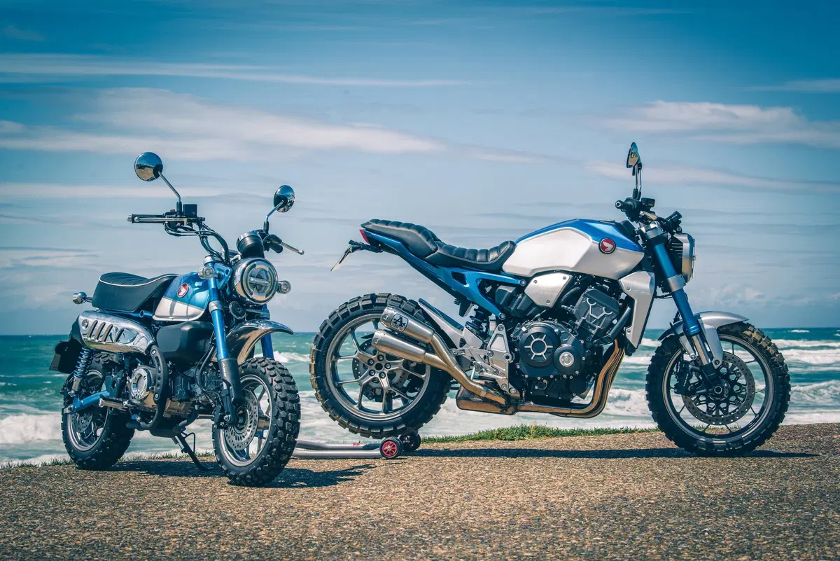 Honda CB Four: Dodici CB1000R special per i 50 anni del 4 in linea (26)