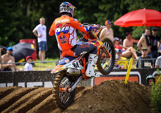 MX 2019, GP di Lettonia: Herlings in pole, Cairoli 12°