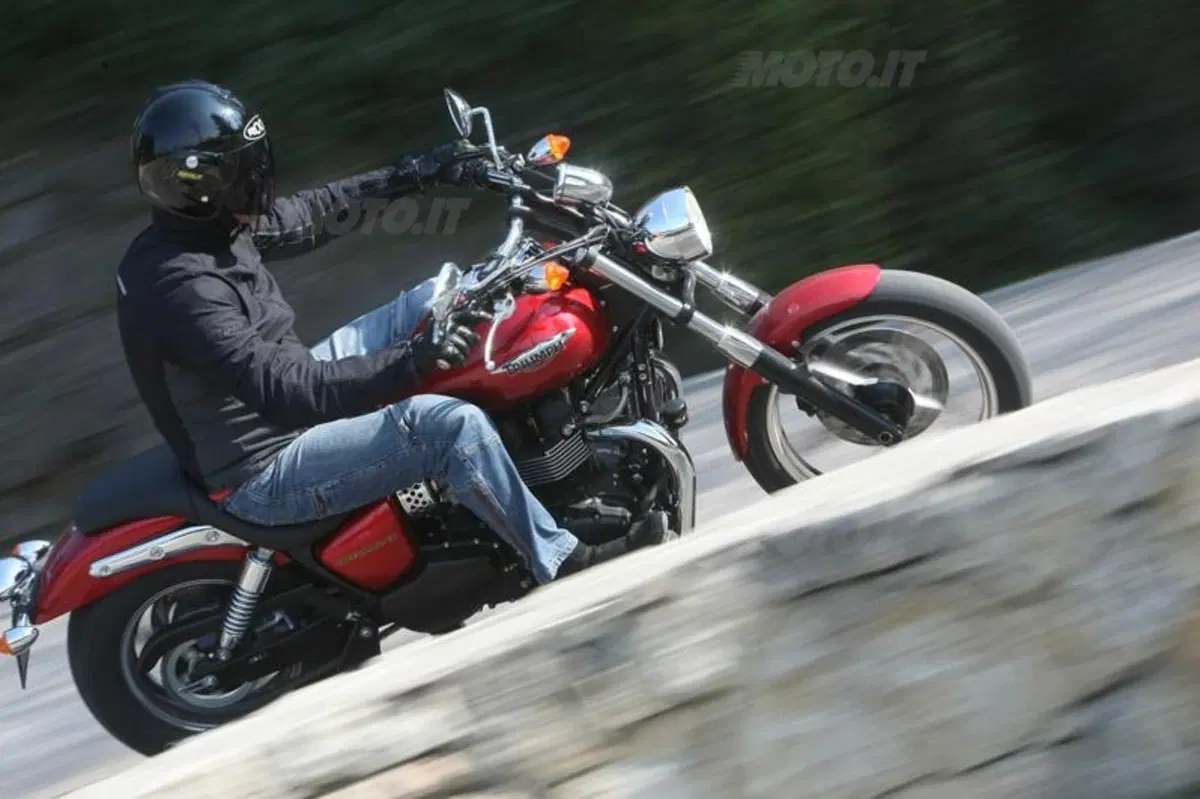 Triumph Speedmaster e America   (5)
