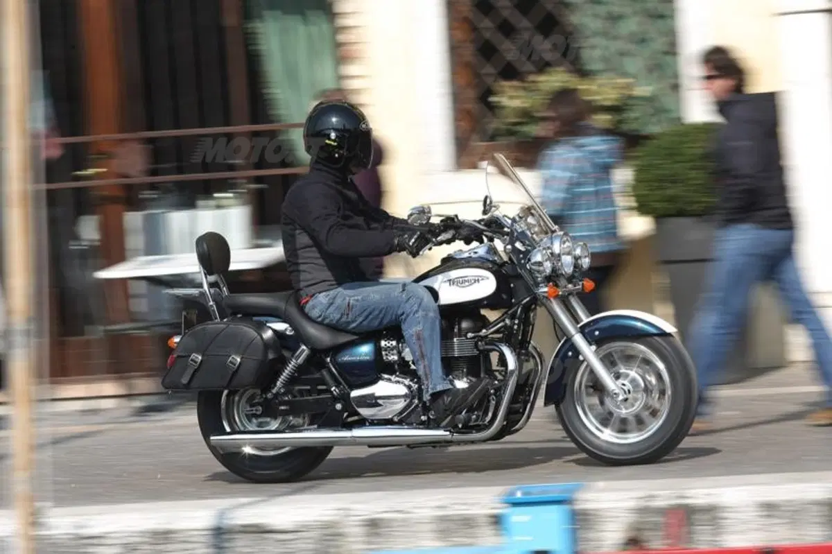 Triumph Speedmaster e America   (12)