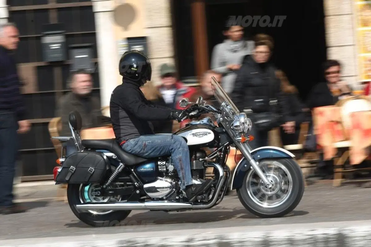 Triumph Speedmaster e America   (13)