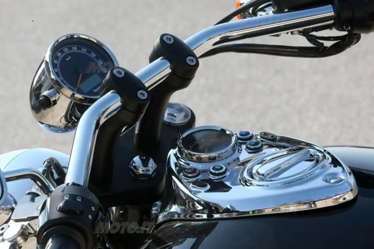 Triumph Speedmaster e America   (29)