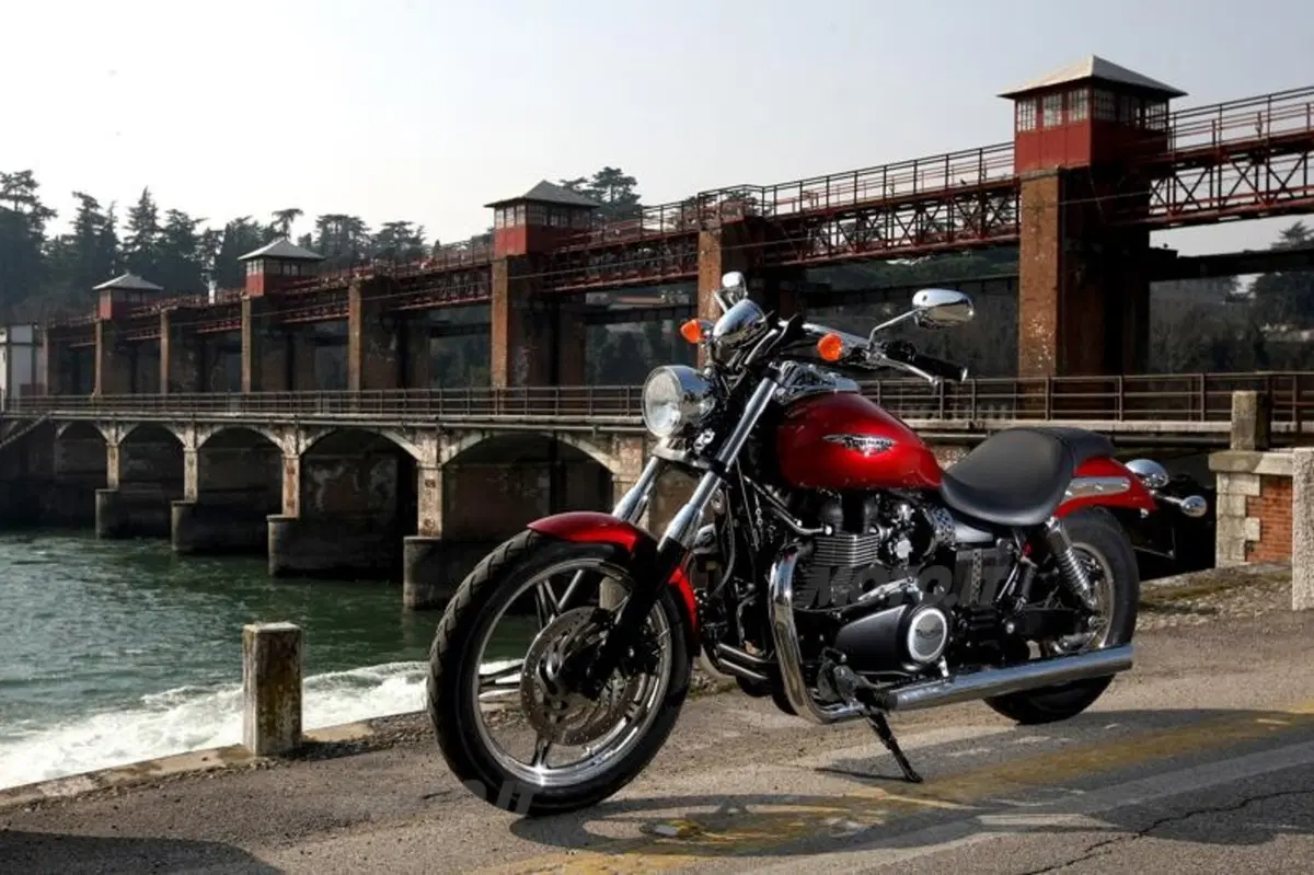 Triumph Speedmaster e America   (30)