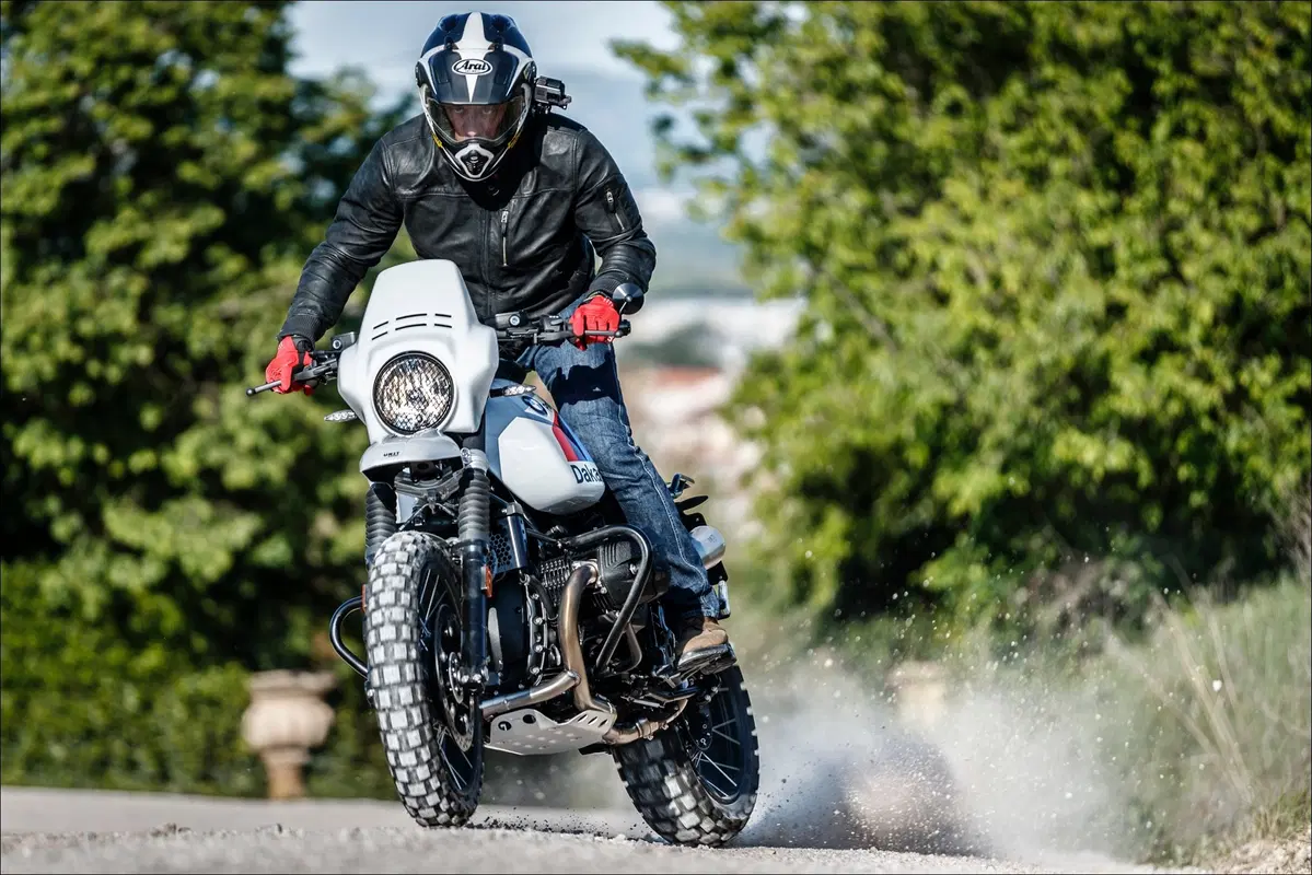 BMW nineT Paris Dakar KIT Unit Garage: TEST (5)