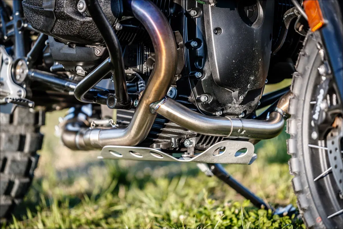 BMW nineT Paris Dakar KIT Unit Garage: TEST (18)