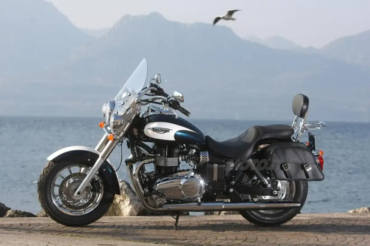 Triumph Speedmaster e America   (34)