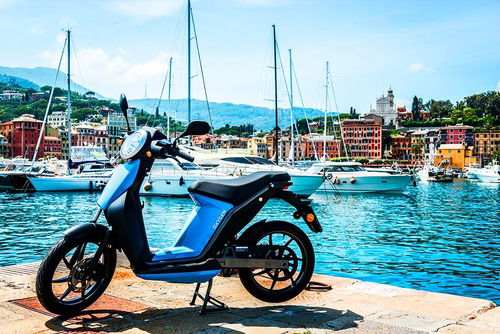 Quadro Oxygen, lo scooter elettrico 2 ruote (3)