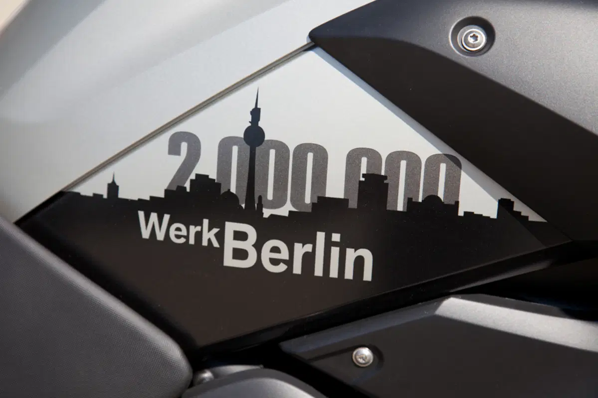 2 milioni di moto per lo stabilimento BMW Motorrad di Berlino (4)