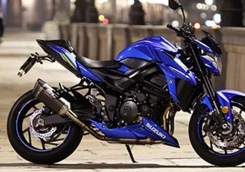 Suzuki GSX S 750