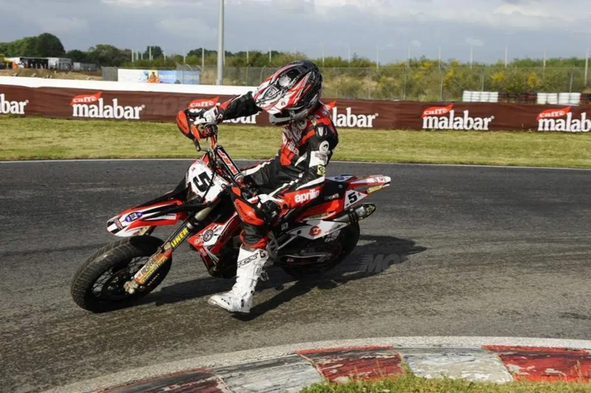 Chareyre vince la terza prova degli Internazionali Supermotard