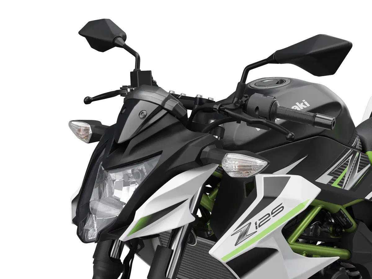 Kawasaki Z125 Bandertest, la prova interattiva