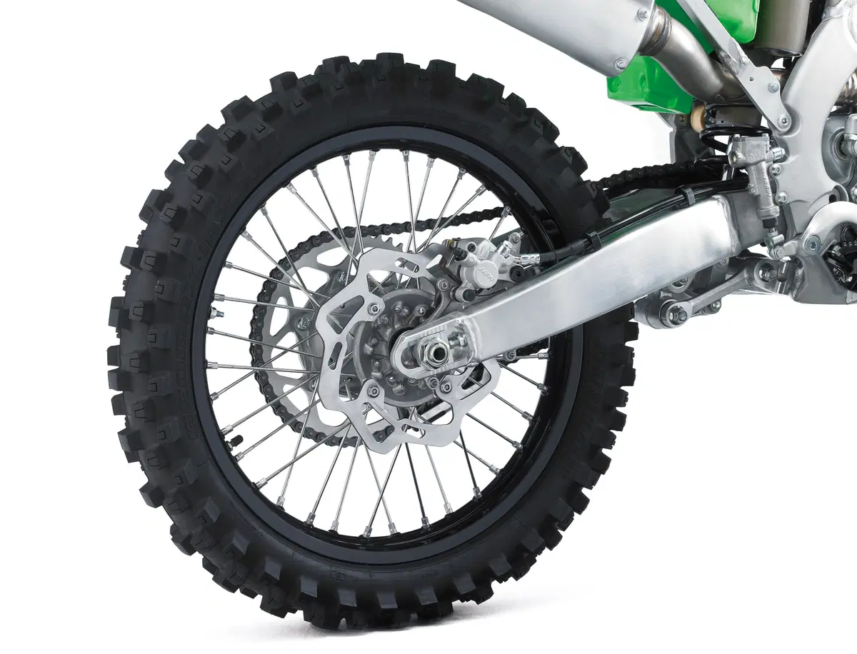 Kawasaki KX250 m.y. 2020: tante le novità (13)