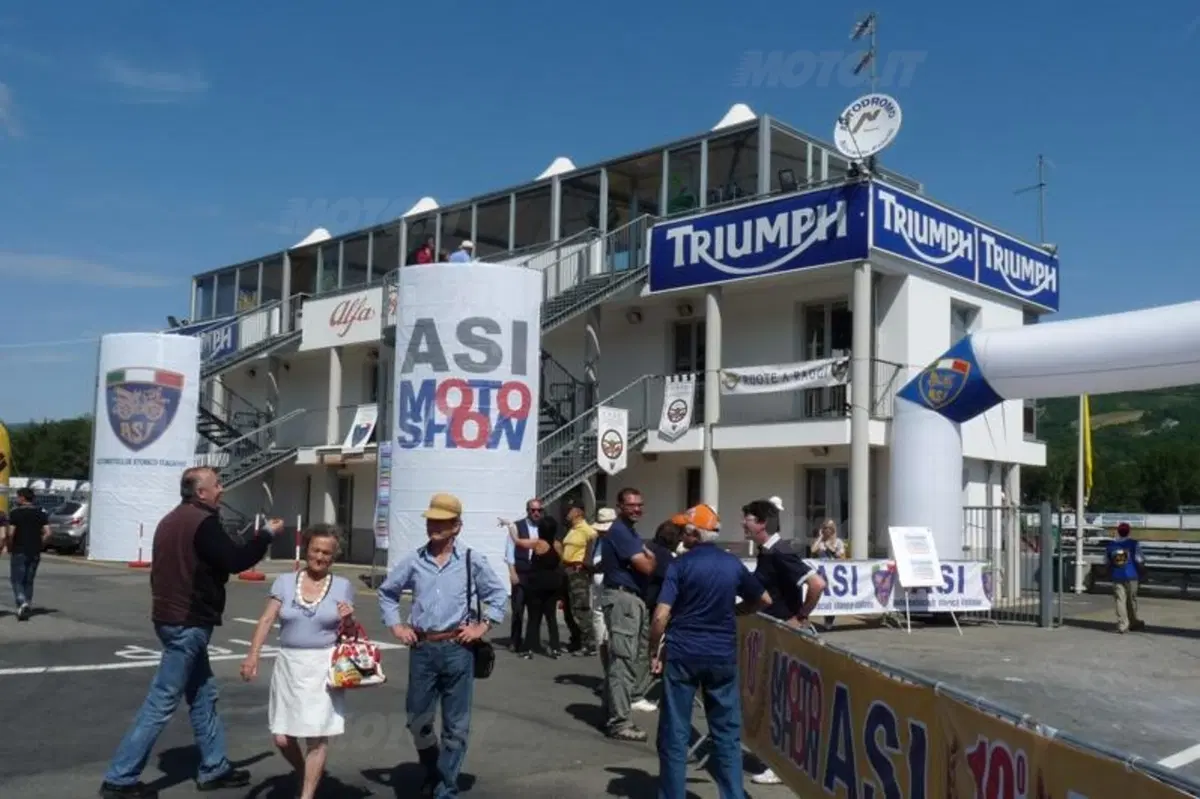 ASI a Varano, grandi campioni e grandi moto (3)