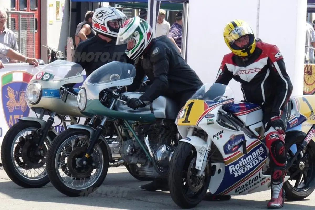 ASI a Varano, grandi campioni e grandi moto (4)