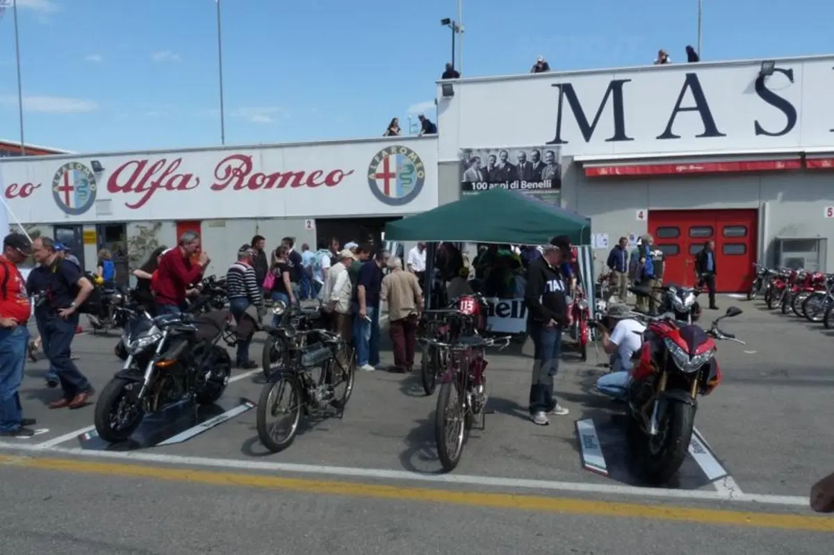 ASI a Varano, grandi campioni e grandi moto (7)