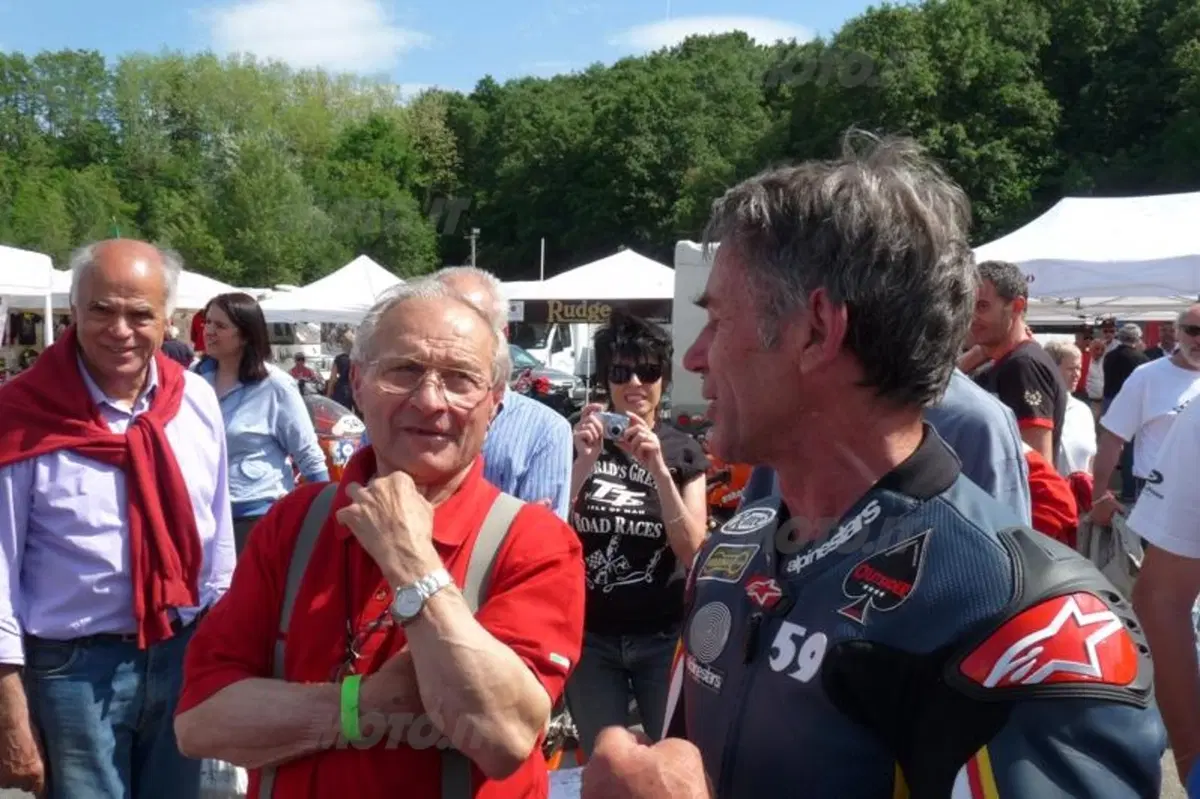 ASI a Varano, grandi campioni e grandi moto (32)