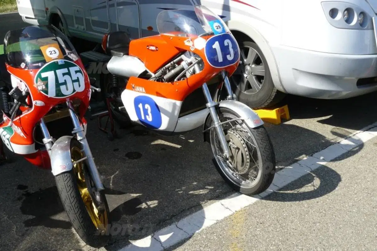 ASI a Varano, grandi campioni e grandi moto (43)