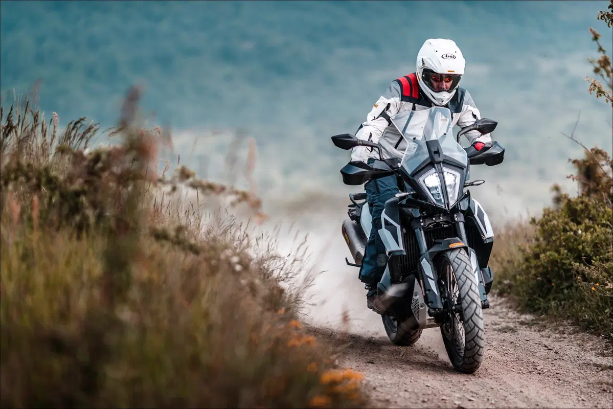 KTM 790 Adventure: TEST offroad e... notte in tenda coi lupi! 2a parte (16)
