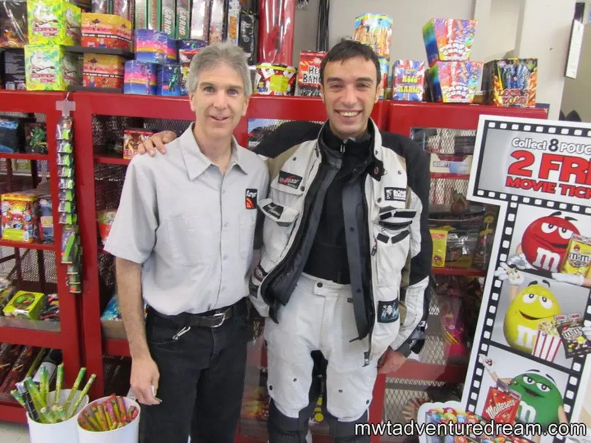 Davide Biga. Giro del Mondo in moto (64)