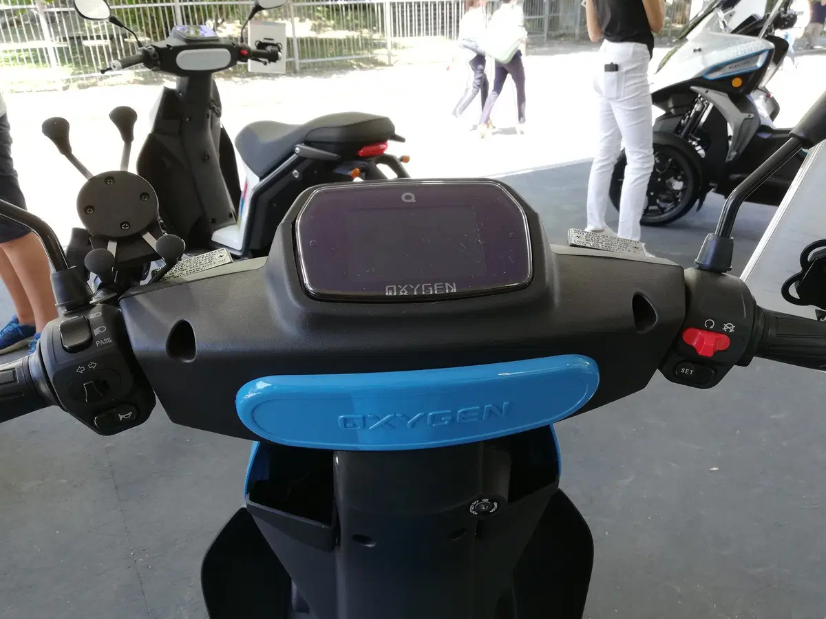 Quadro Oxygen: il TEST dello scooter elettrico per la città (3)