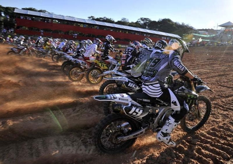 Motocross. Philippaerts vince il GP del Brasile