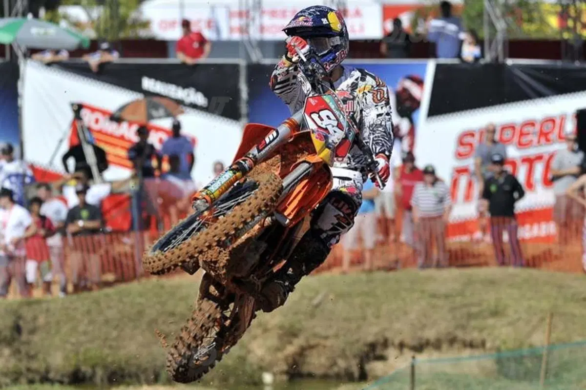 Motocross. Philippaerts vince il GP del Brasile (11)