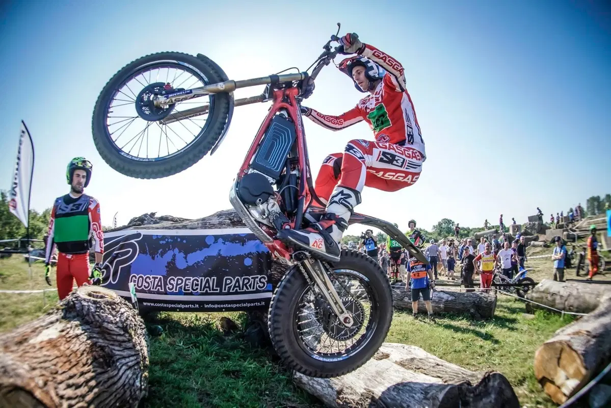 Trial GP Olanda. Bou ingrana la quarta (100)