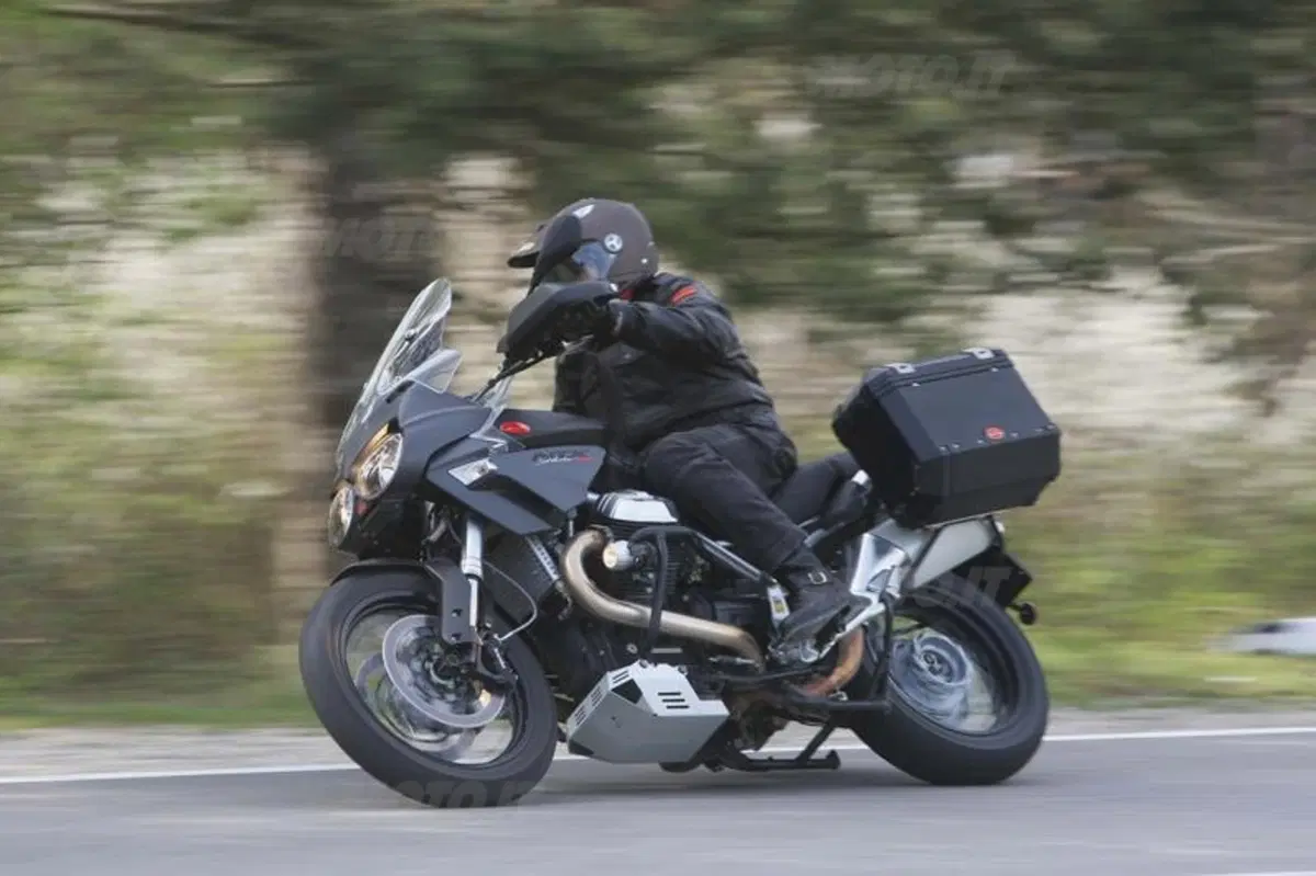 Moto Guzzi Stelvio 1200 8V e NTX   (19)
