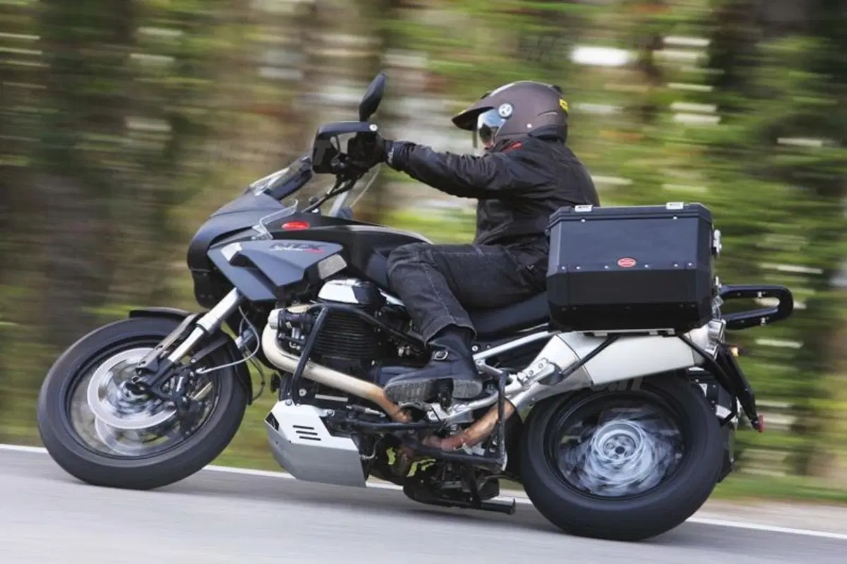 Moto Guzzi Stelvio 1200 8V e NTX   (20)