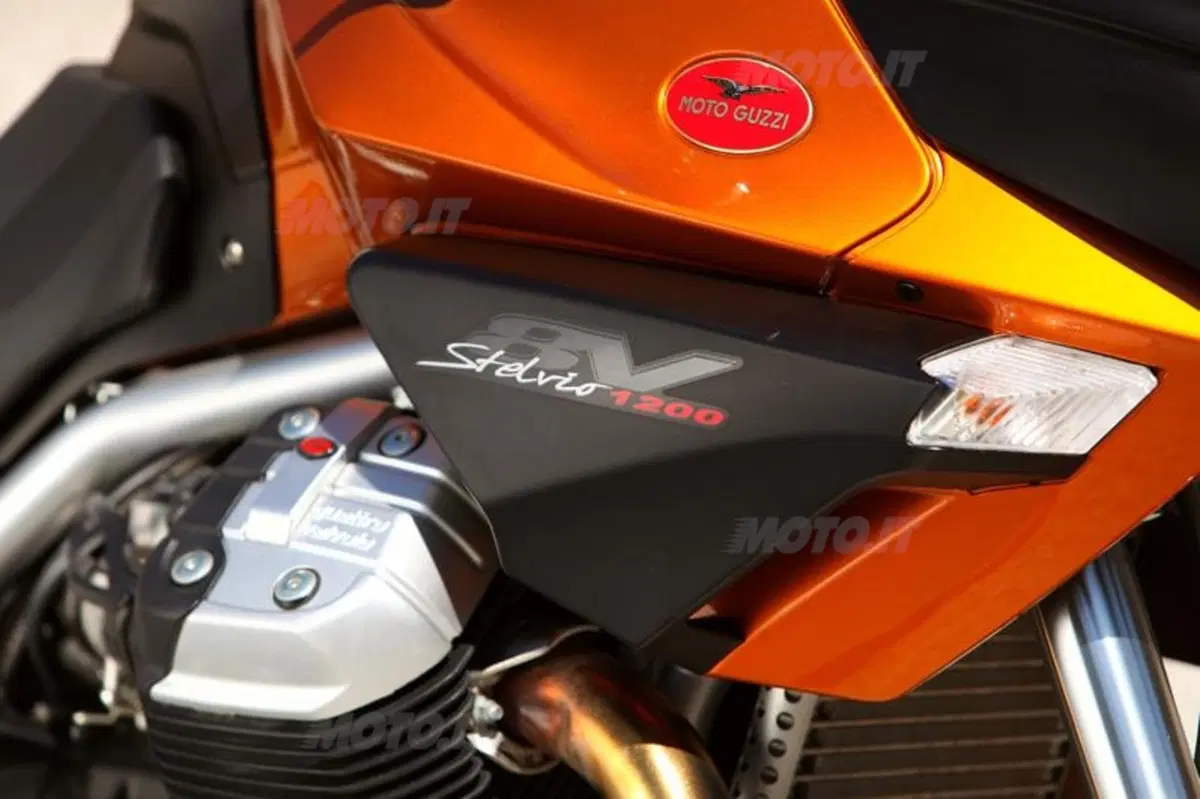 Moto Guzzi Stelvio 1200 8V e NTX   (37)