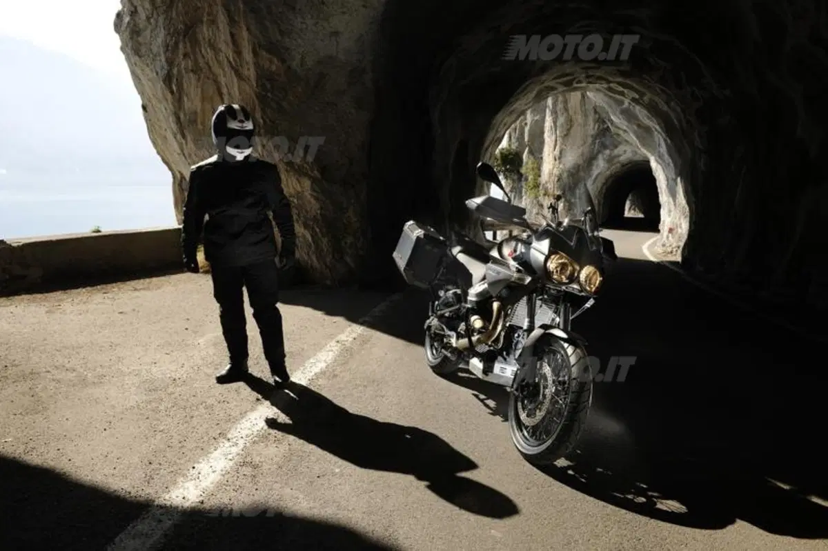 Moto Guzzi Stelvio 1200 8V e NTX   (43)