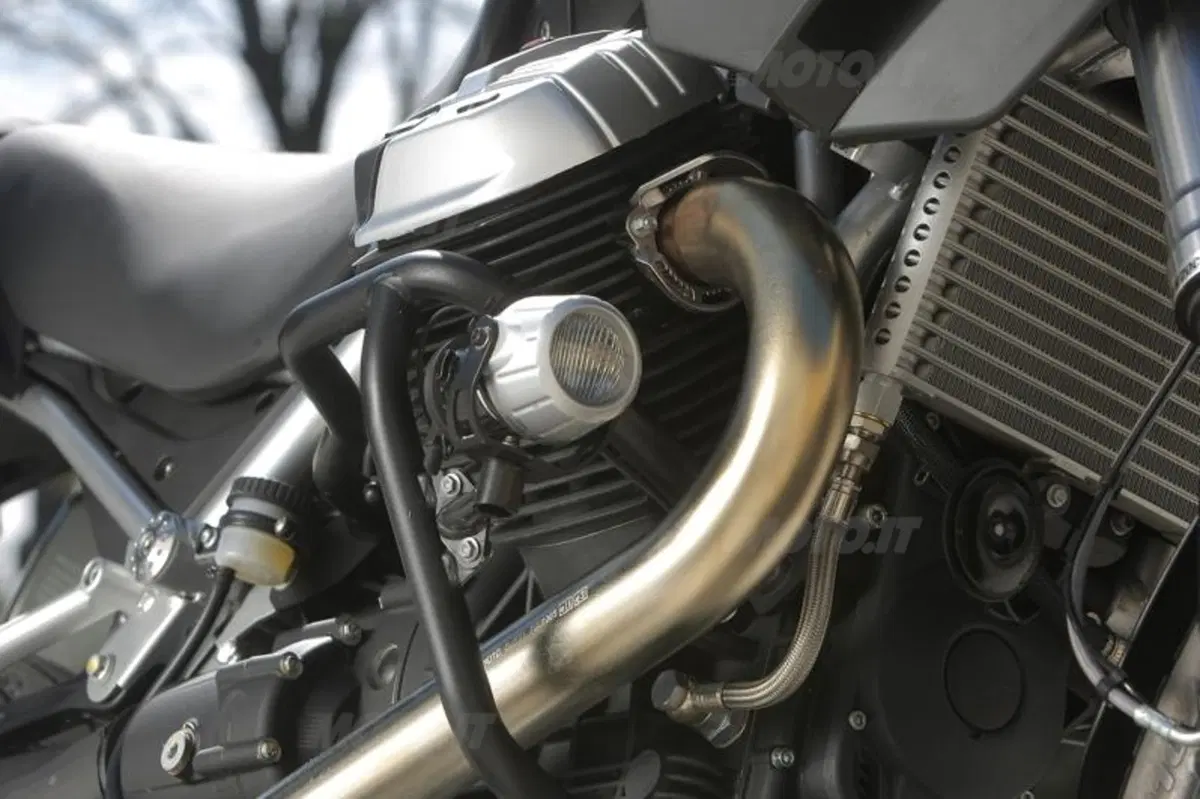 Moto Guzzi Stelvio 1200 8V e NTX   (48)