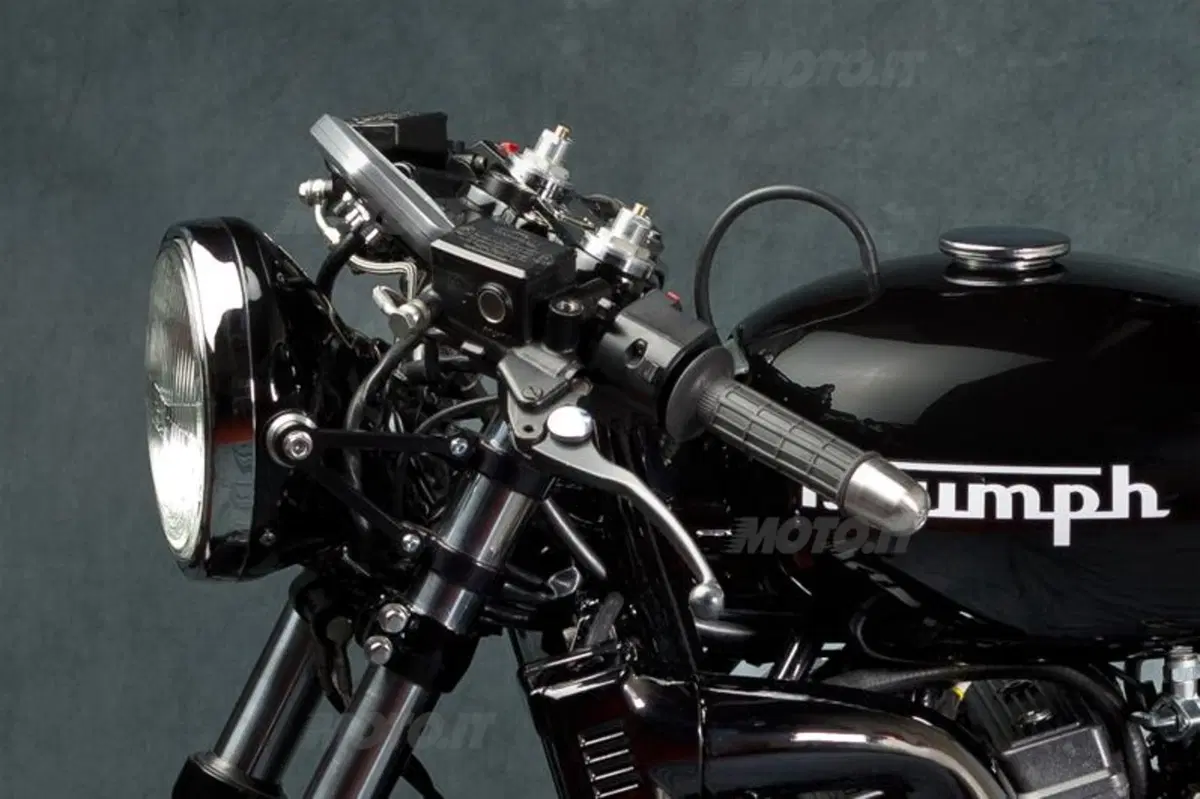 La Triumph Charlie R di Mr Martini (5)