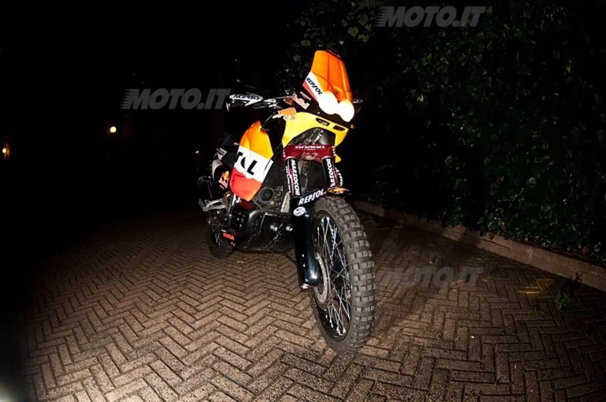 Special Honda Africa Twin XRV 750  (2)