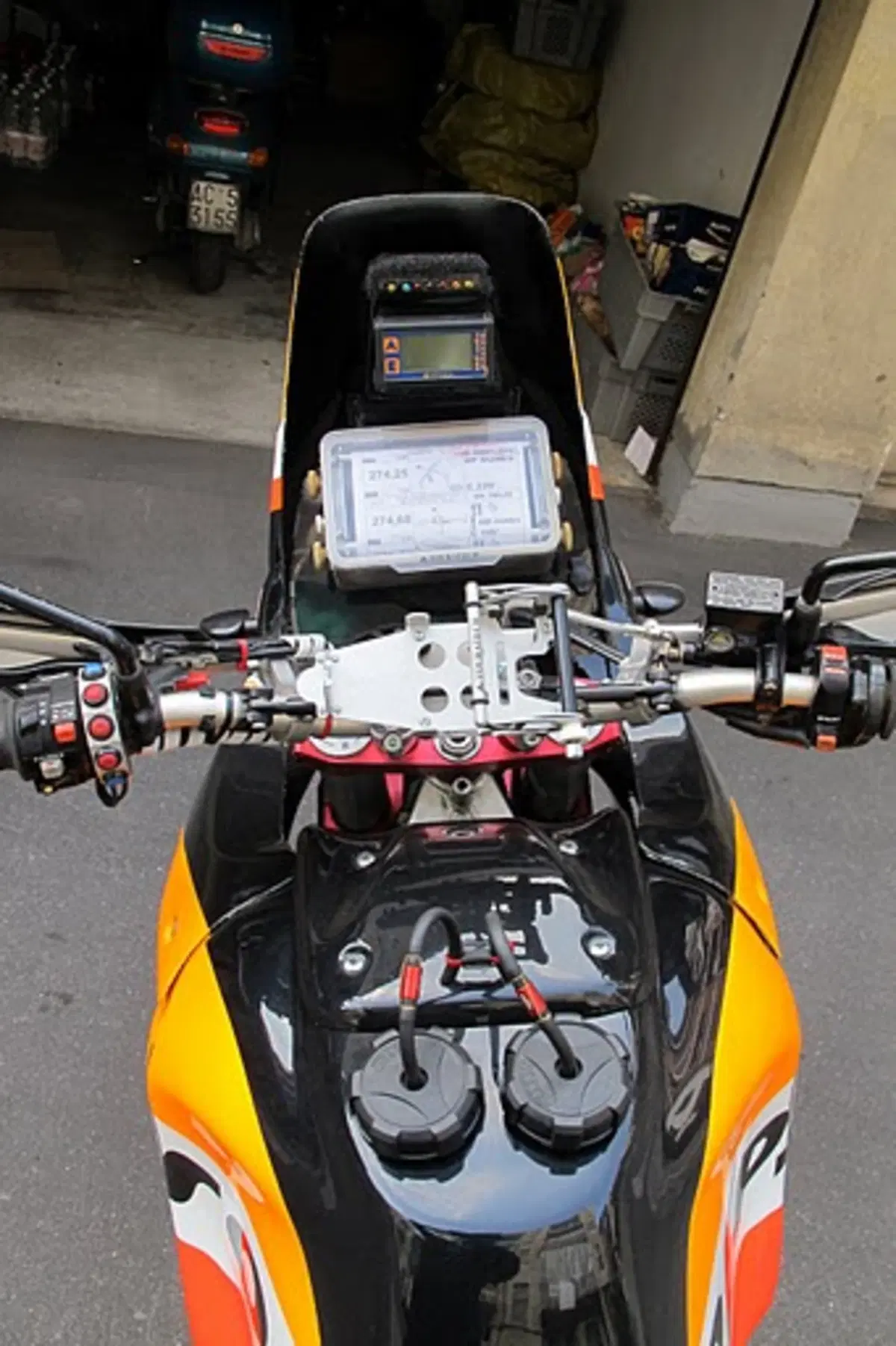 Special Honda Africa Twin XRV 750  (7)