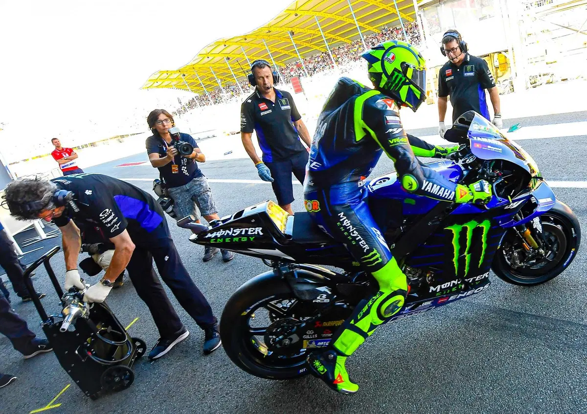 MotoGP 2019 ad Assen, Valentino Rossi: "Col caldo &egrave; mancato il grip"