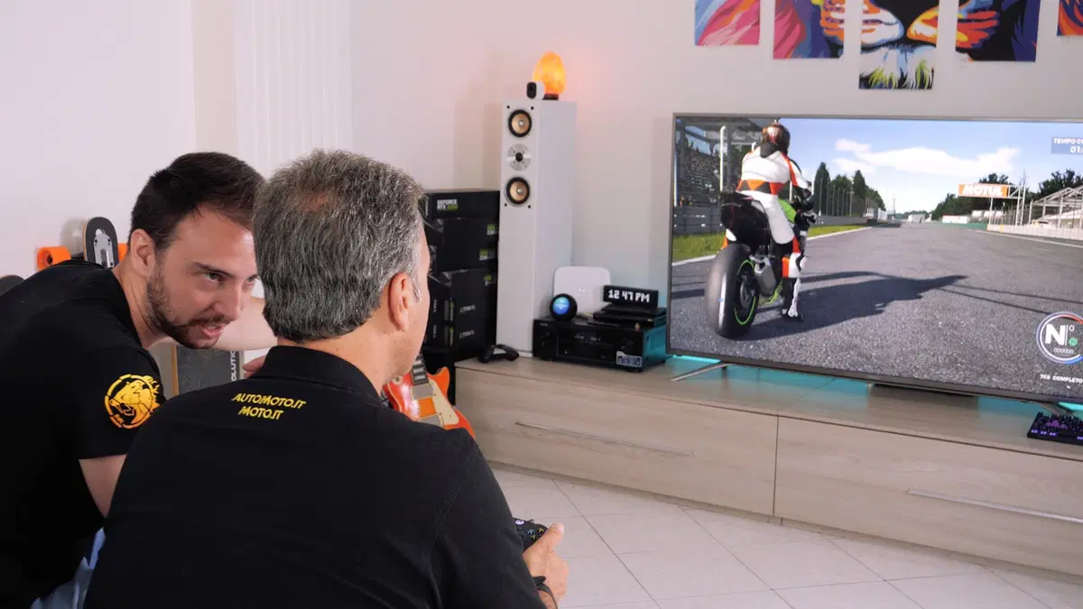 Realtà vs videogame: Kawasaki Ninja 125, la prova in compagnia di Blink46 (10)