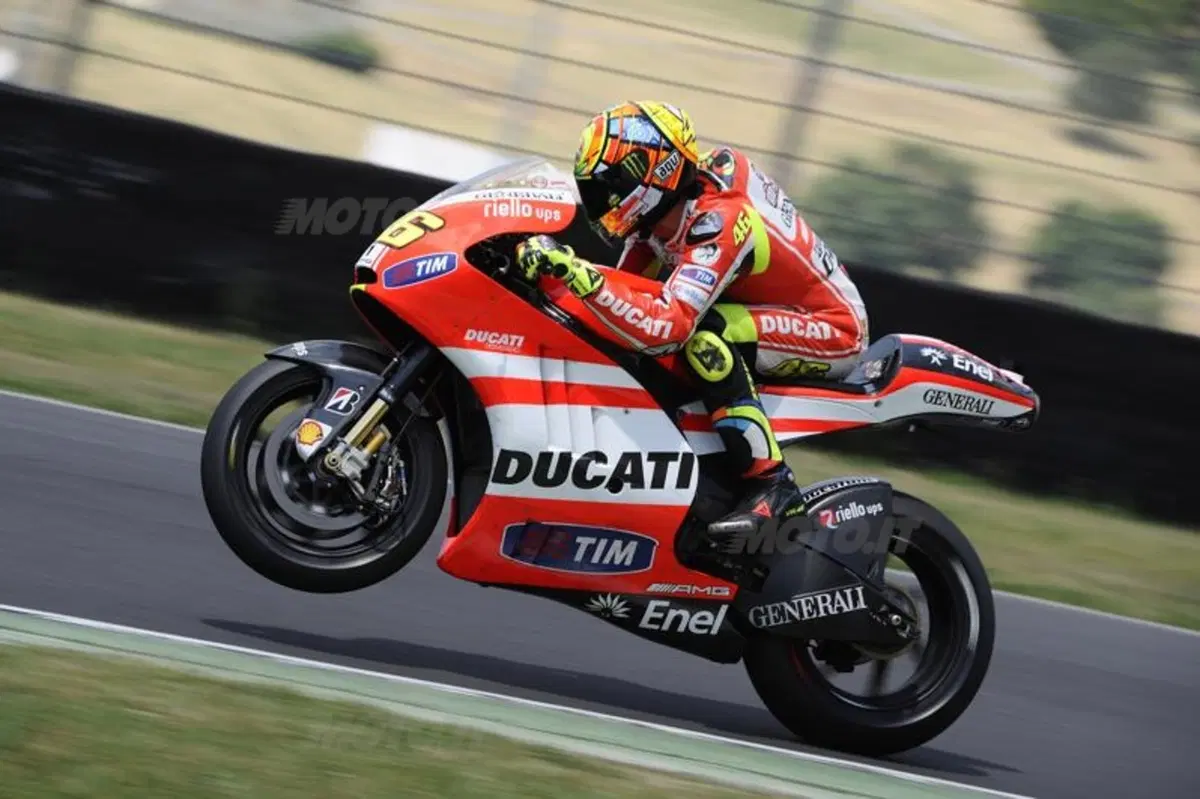 Rossi sulla Ducati GP12: "Andiamo nella direzione giusta" (4)
